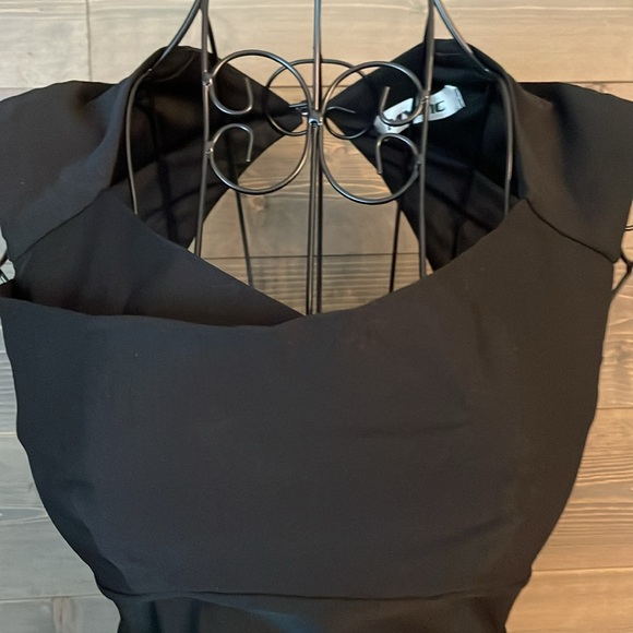 little black dress - Picture 3 of 4